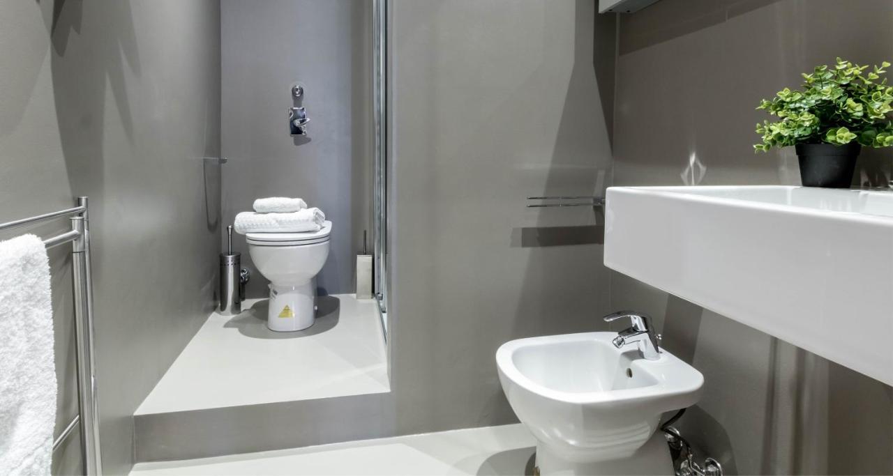 Joivy Spacious 1 Bedroom Apt Near S Agostino Metro Milano Dış mekan fotoğraf
